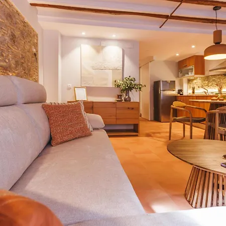Bravissimo Calderers El Cavall, In The Old Town Apartman *