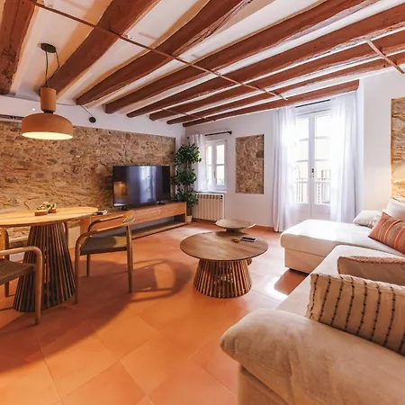 Bravissimo Calderers El Cavall, In The Old Town Apartman *