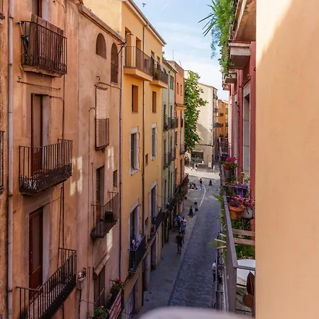 Apartman Bravissimo Calderers El Cavall, In The Old Town *